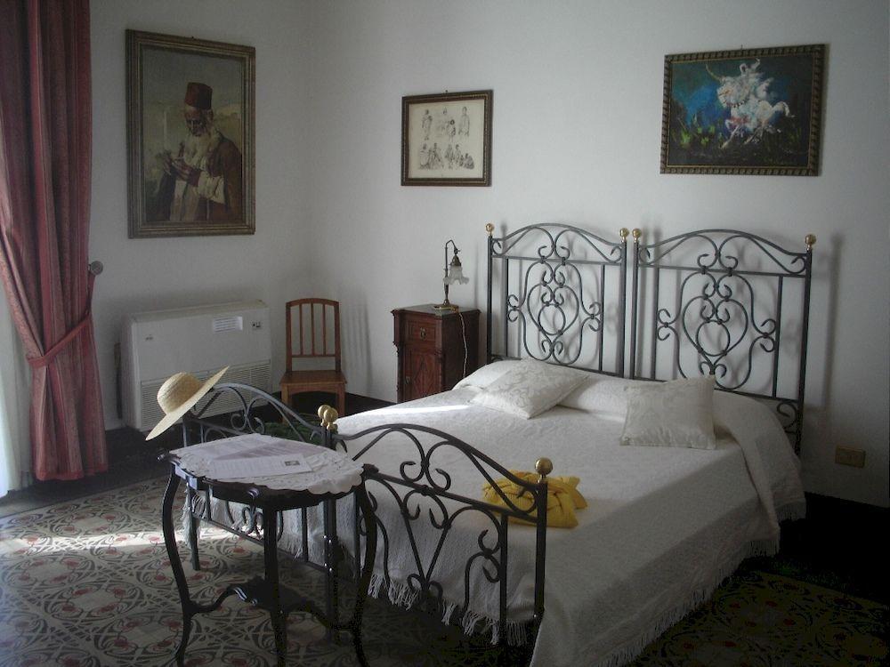 B&B Di Charme Camelie Palazzo Nicotra Riposto Exterior photo
