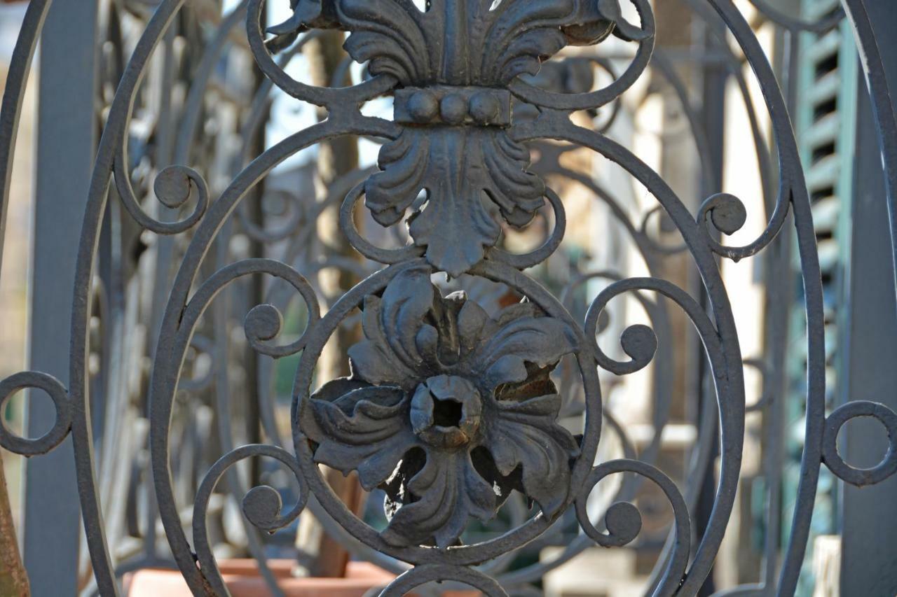 B&B Di Charme Camelie Palazzo Nicotra Riposto Exterior photo