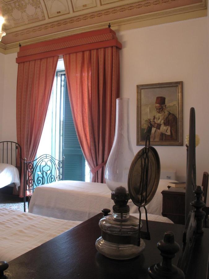 B&B Di Charme Camelie Palazzo Nicotra Riposto Exterior photo